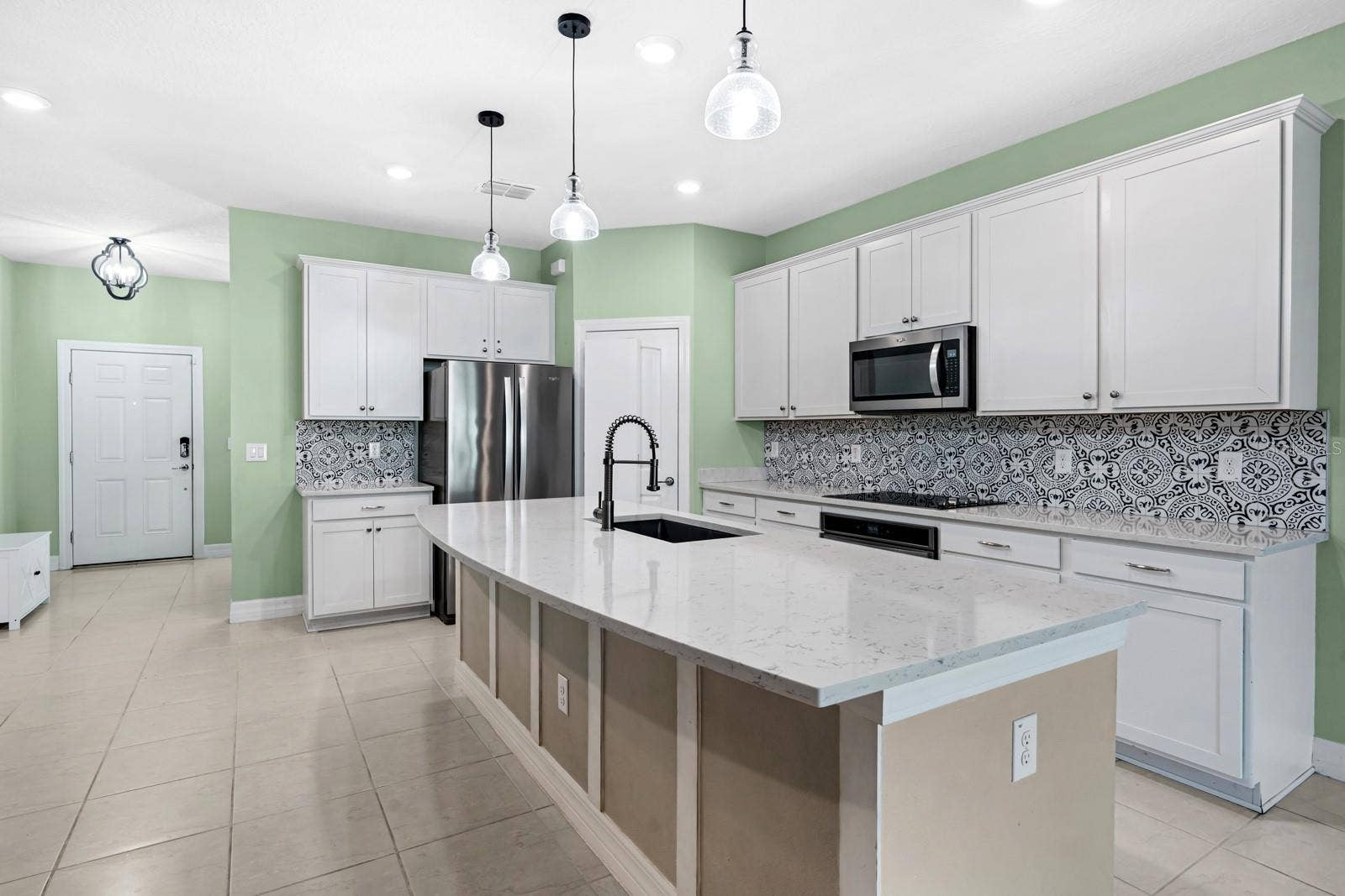 10316 WINE PRESS AVENUE, Riverview, FL 33578 10316 WINE PRESS AVENUE, Riverview, FL 33578
