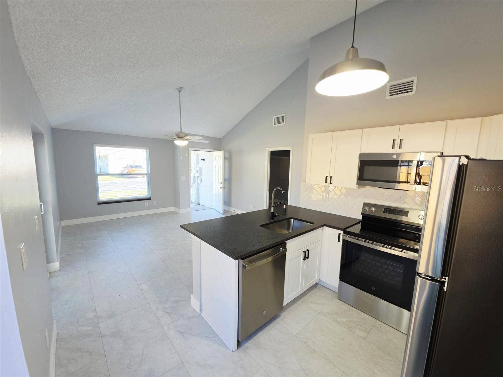 2674 RACHEL COURT, Palm Harbor, FL 34684 2674 RACHEL COURT, Palm Harbor, FL 34684