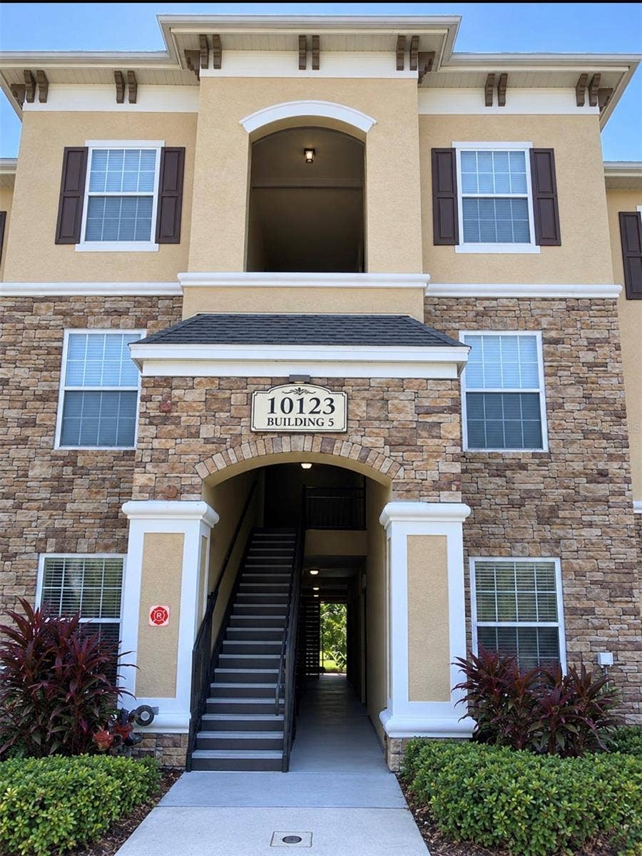Property photo for 10123 COURTNEY PALMS BOULEVARD, #103, Tampa, FL