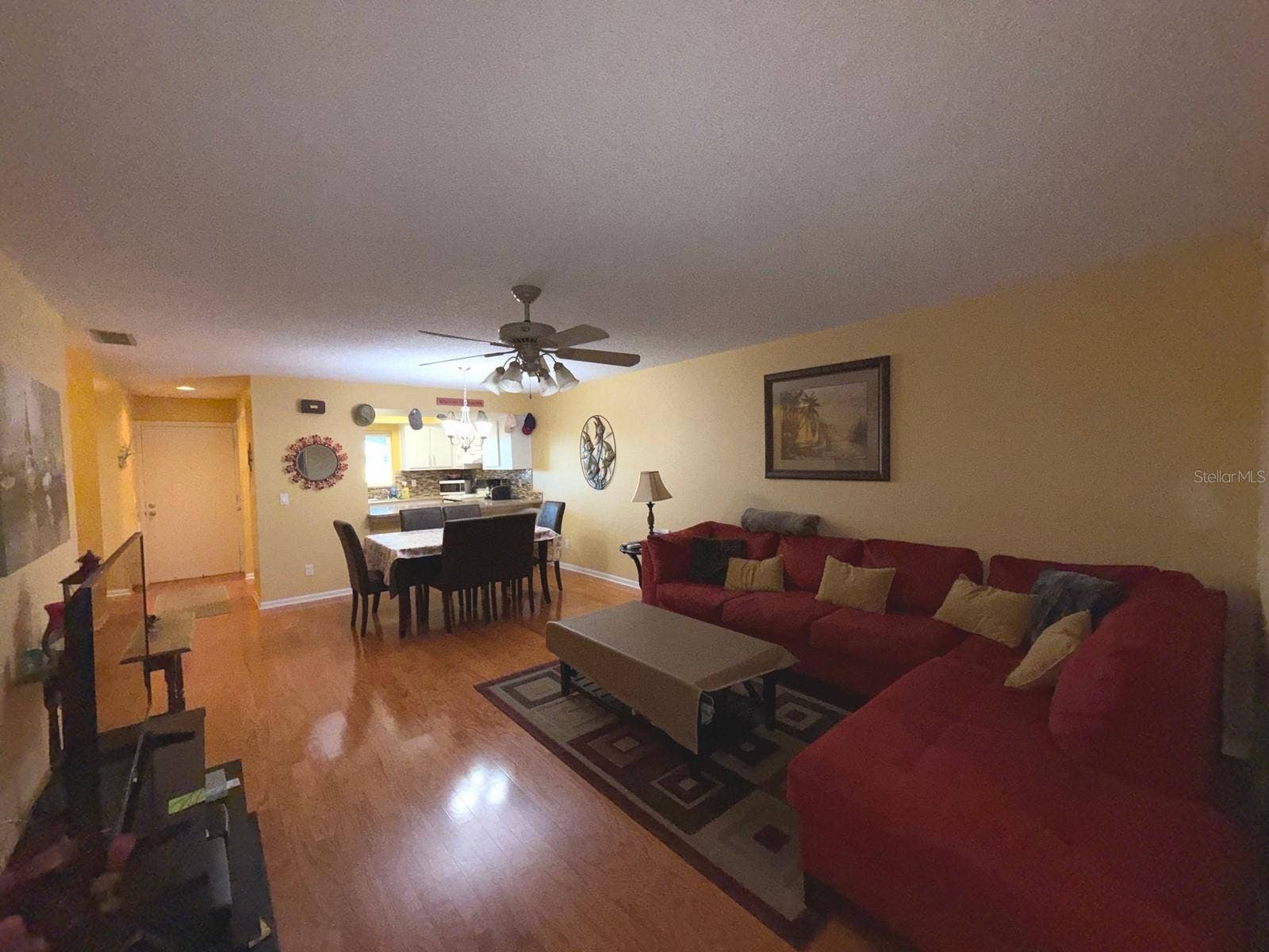 Huge PENTHOUSE - CORNER UNIT