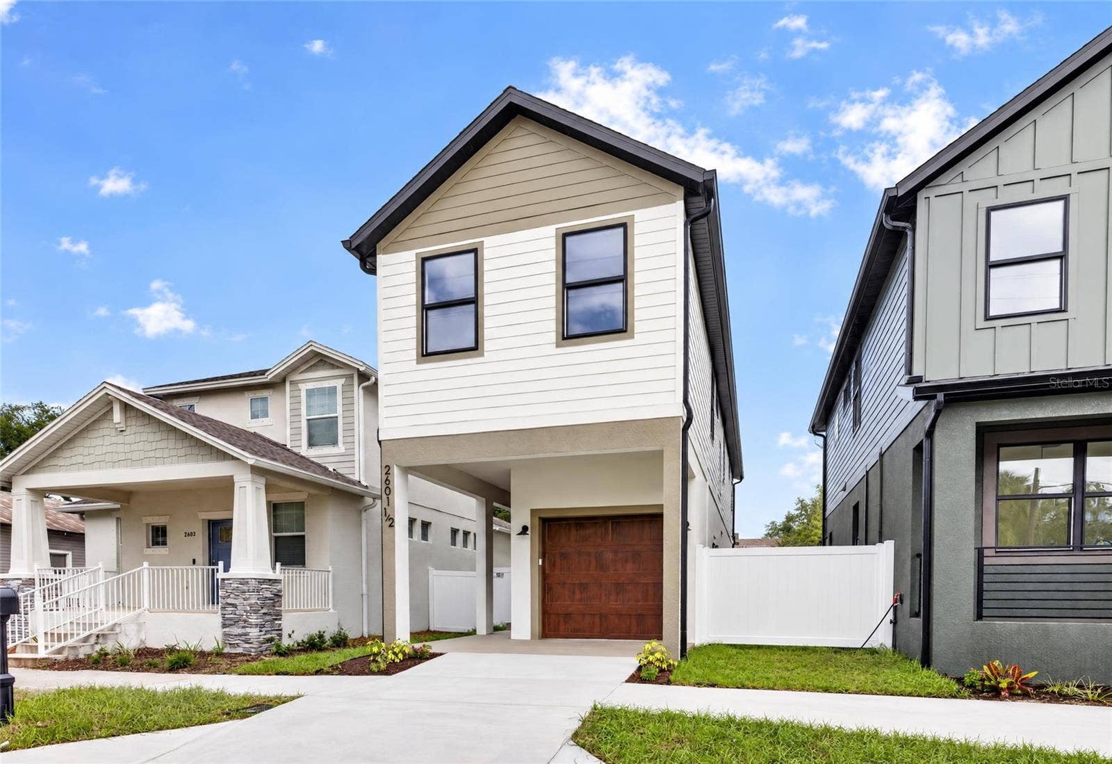 2601 N 1/2 ALBANY AVENUE, Tampa, FL 33607 2601 N 1/2 ALBANY AVENUE, Tampa, FL 33607
