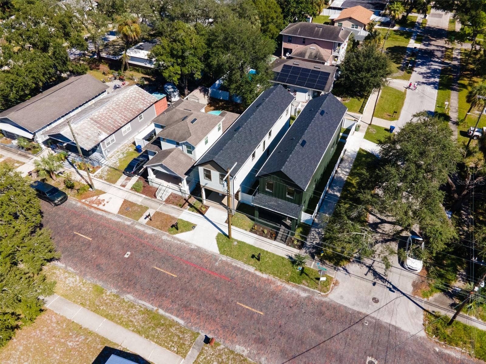 2601 N 1/2 ALBANY AVENUE, Tampa, FL 33607 2601 N 1/2 ALBANY AVENUE, Tampa, FL 33607