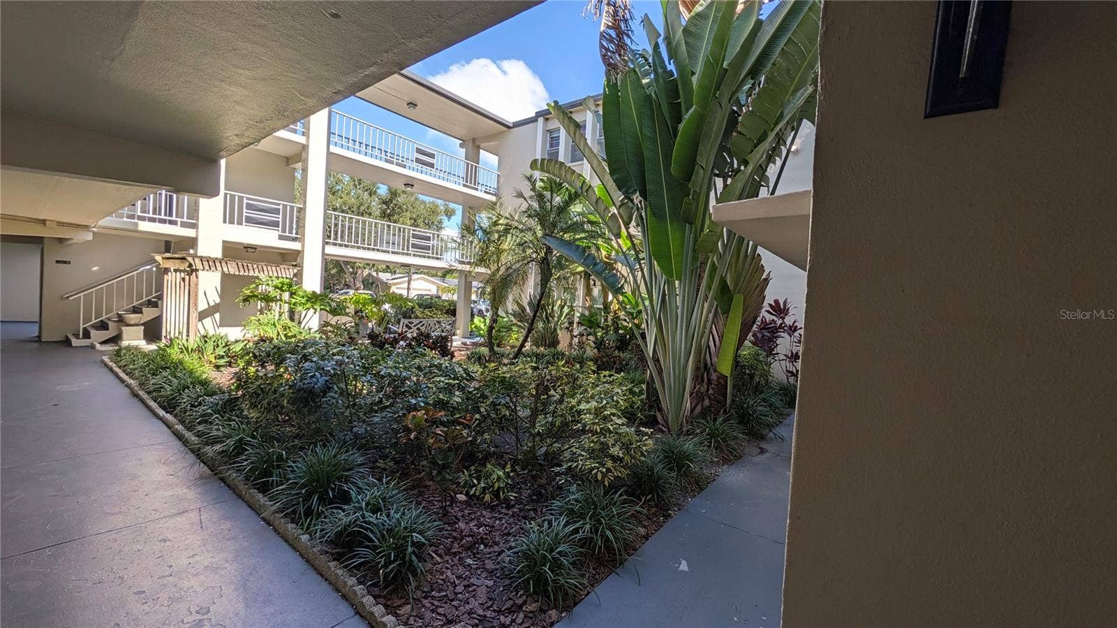 9940 47TH AVENUE N, #206, St Petersburg, FL 33708