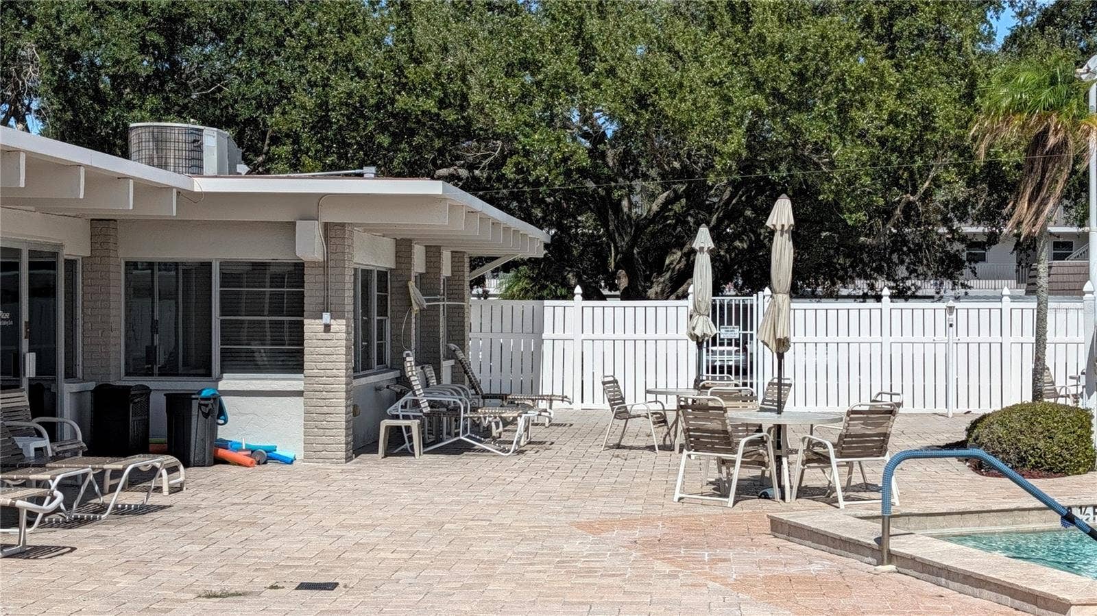 9940 47TH AVENUE N, #206, St Petersburg, FL 33708