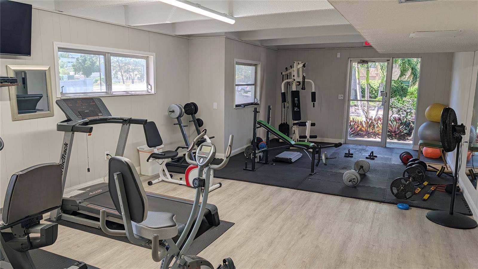 9940 47TH AVENUE N, #206, St Petersburg, FL 33708