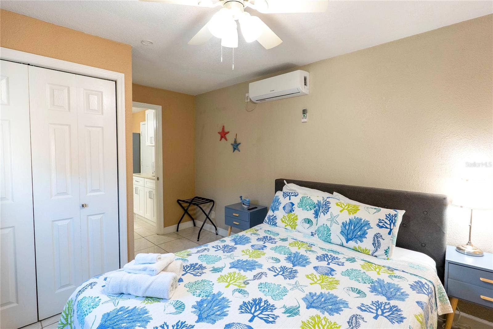 6727 SWAIN AVENUE, Tampa, FL 33625 6727 SWAIN AVENUE, Tampa, FL 33625
