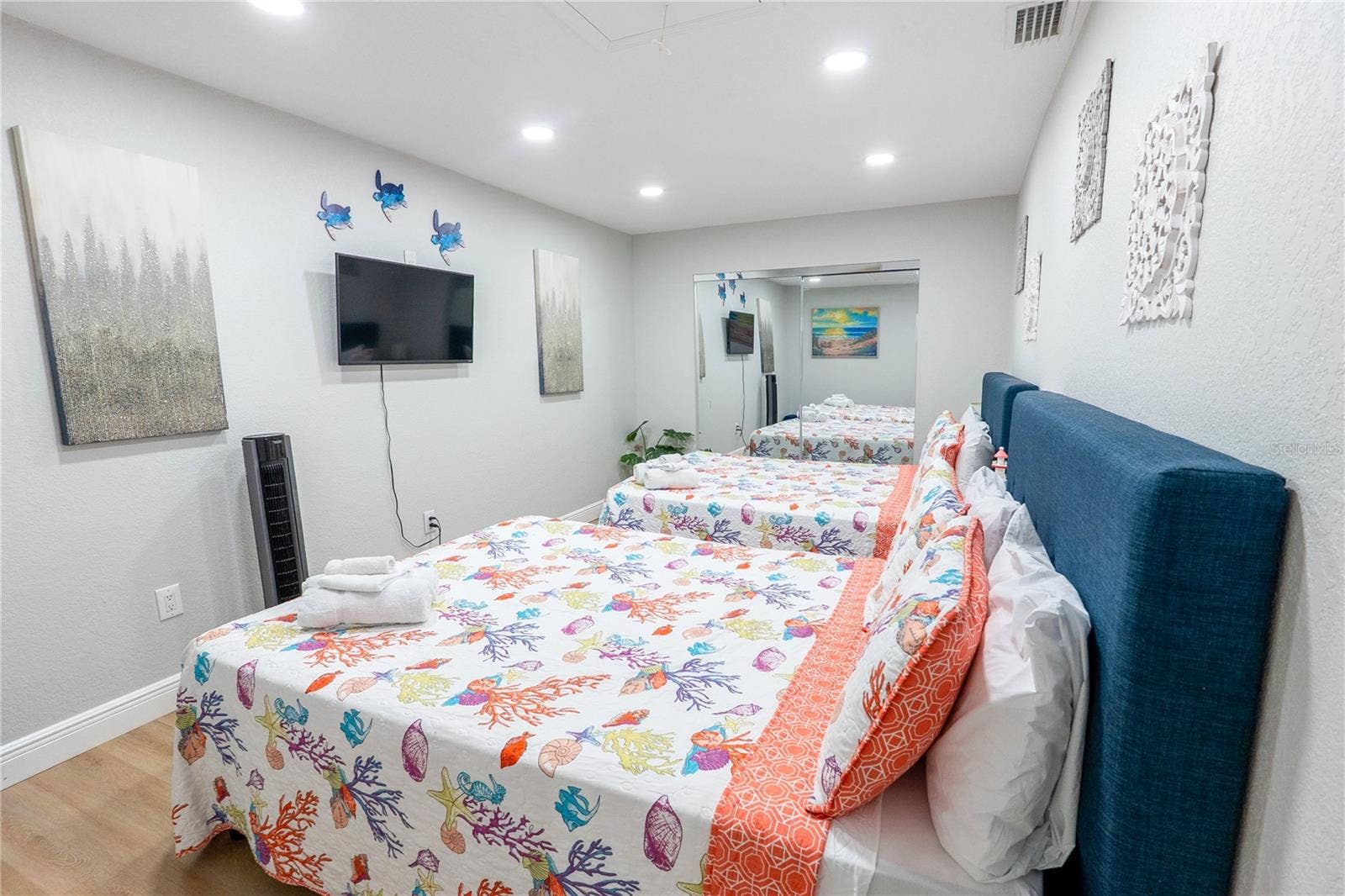 6727 SWAIN AVENUE, Tampa, FL 33625 6727 SWAIN AVENUE, Tampa, FL 33625