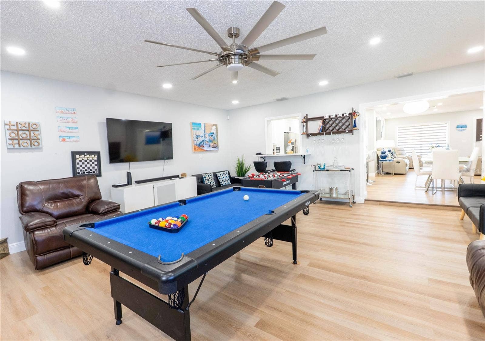 6727 SWAIN AVENUE, Tampa, FL 33625 6727 SWAIN AVENUE, Tampa, FL 33625
