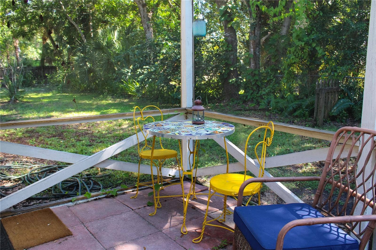 4225 OLD BRADENTON ROAD, #C, Sarasota, FL 34234 Screened lanai