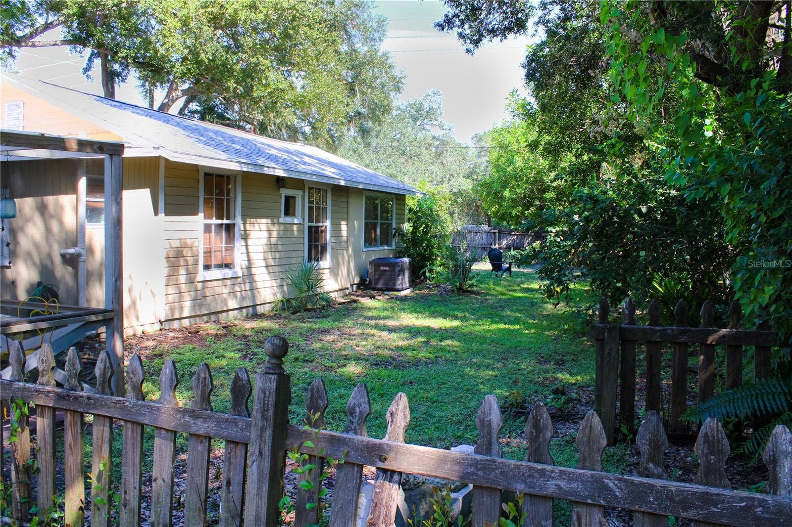 4225 OLD BRADENTON ROAD, #C, Sarasota, FL 34234 Private yard