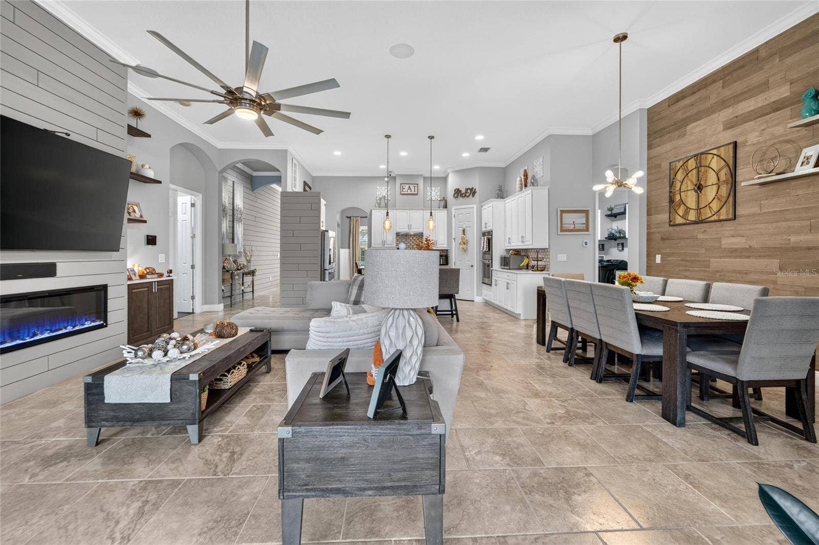 7007 COVINGTON STONE AVENUE, Apollo Beach, FL 33572 7007 COVINGTON STONE AVENUE, Apollo Beach, FL 33572