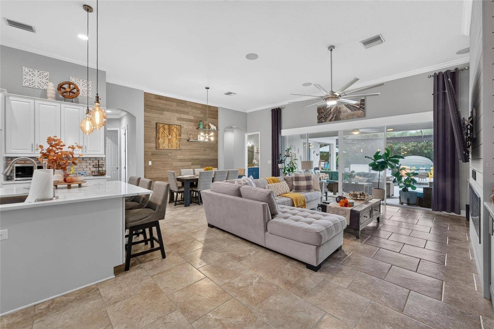 7007 COVINGTON STONE AVENUE, Apollo Beach, FL 33572 7007 COVINGTON STONE AVENUE, Apollo Beach, FL 33572