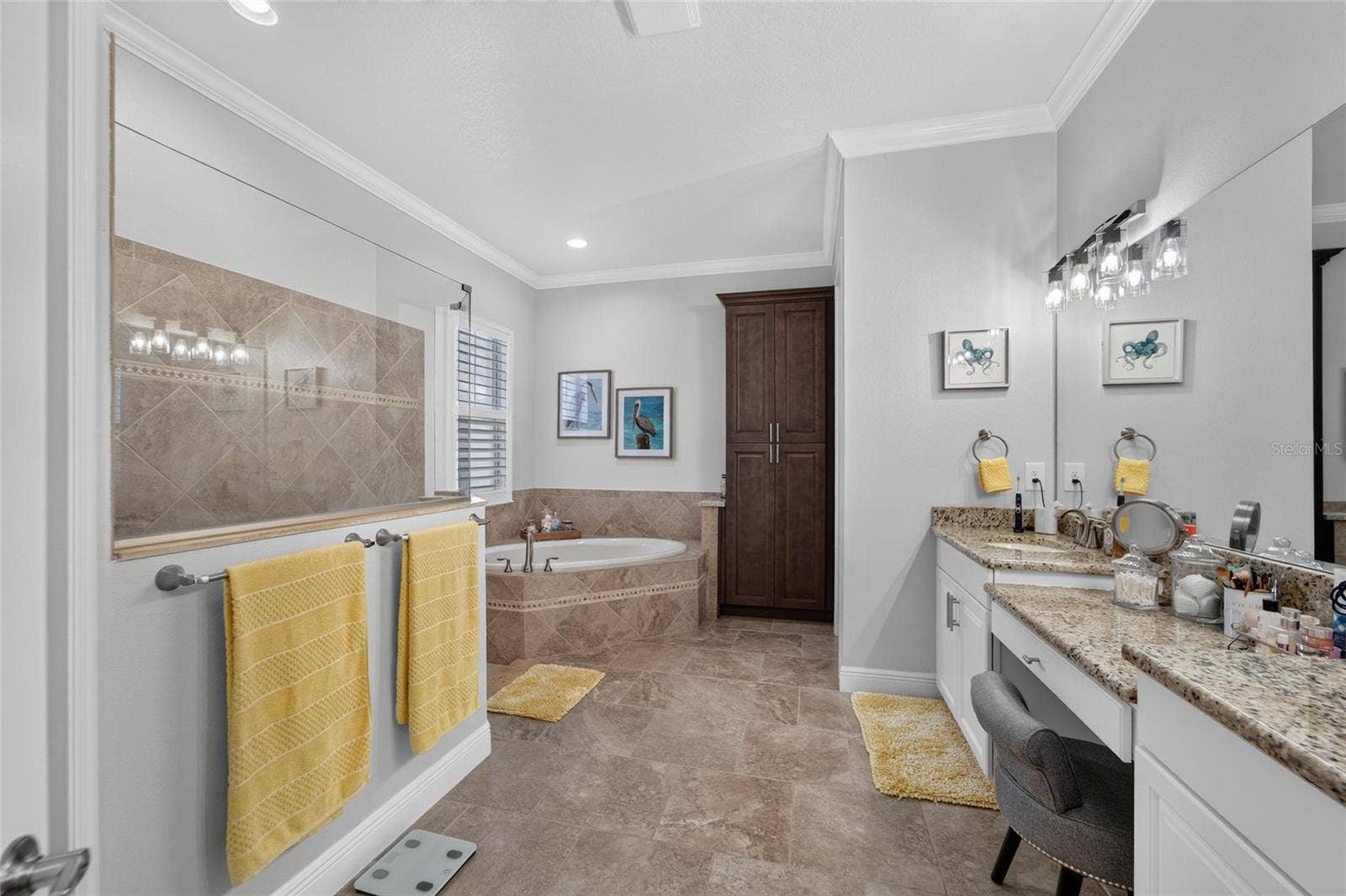 7007 COVINGTON STONE AVENUE, Apollo Beach, FL 33572 7007 COVINGTON STONE AVENUE, Apollo Beach, FL 33572