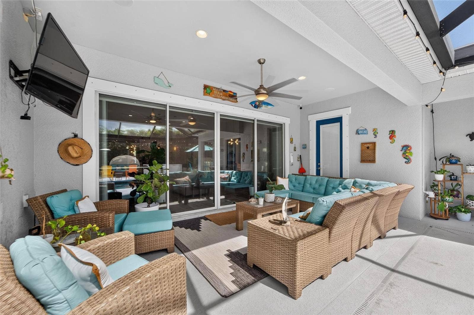 7007 COVINGTON STONE AVENUE, Apollo Beach, FL 33572 7007 COVINGTON STONE AVENUE, Apollo Beach, FL 33572