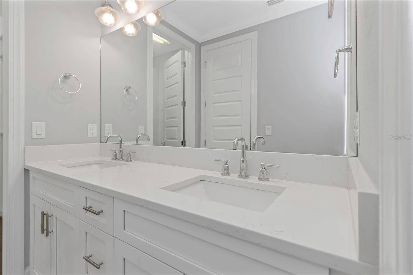 305 S ALBANY AVENUE, #3, Tampa, FL 33606 Primary Bathroom
