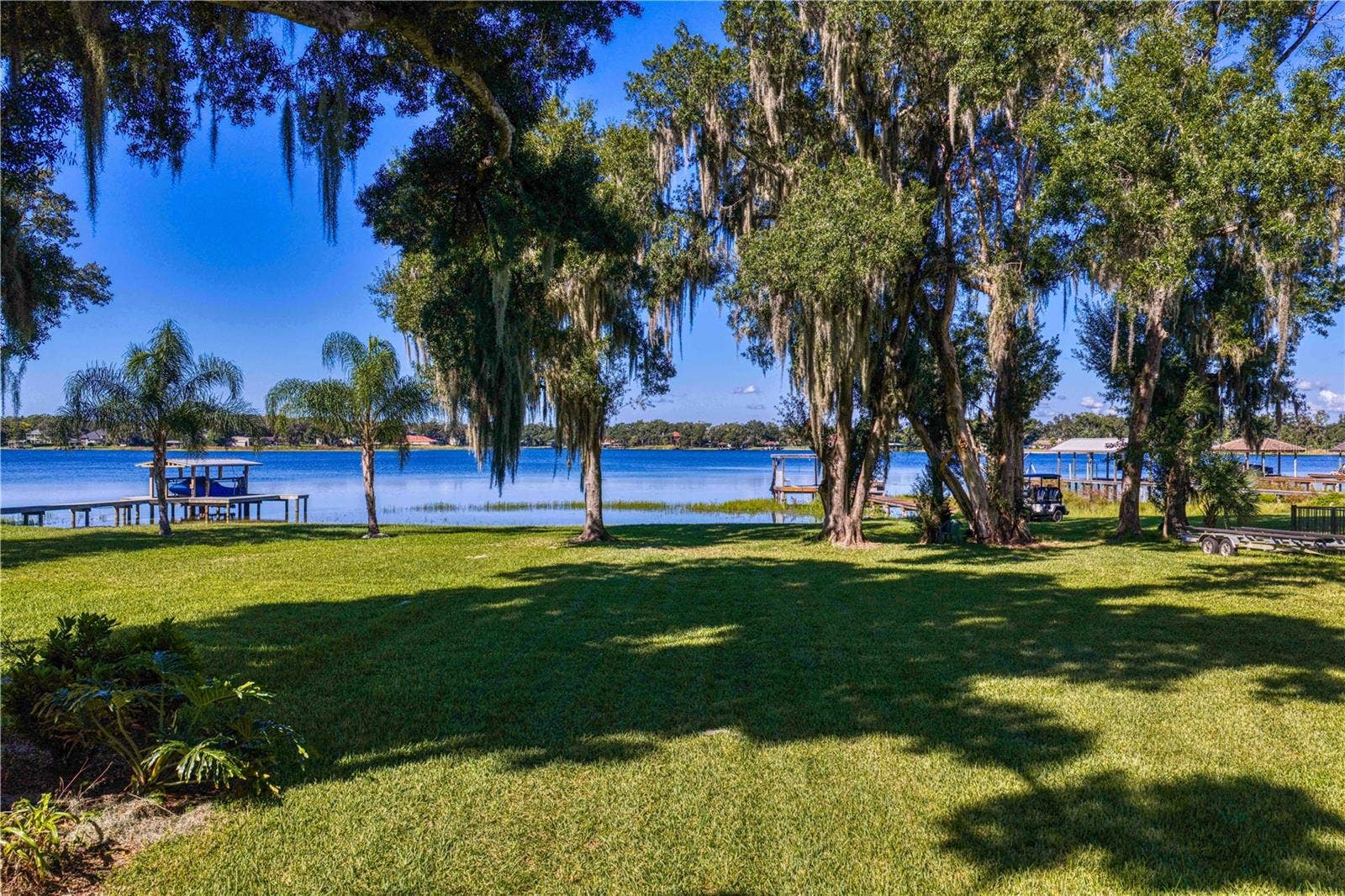14748 LAKE MAGDALENE CIRCLE, Tampa, FL 33613 14748 LAKE MAGDALENE CIRCLE, Tampa, FL 33613
