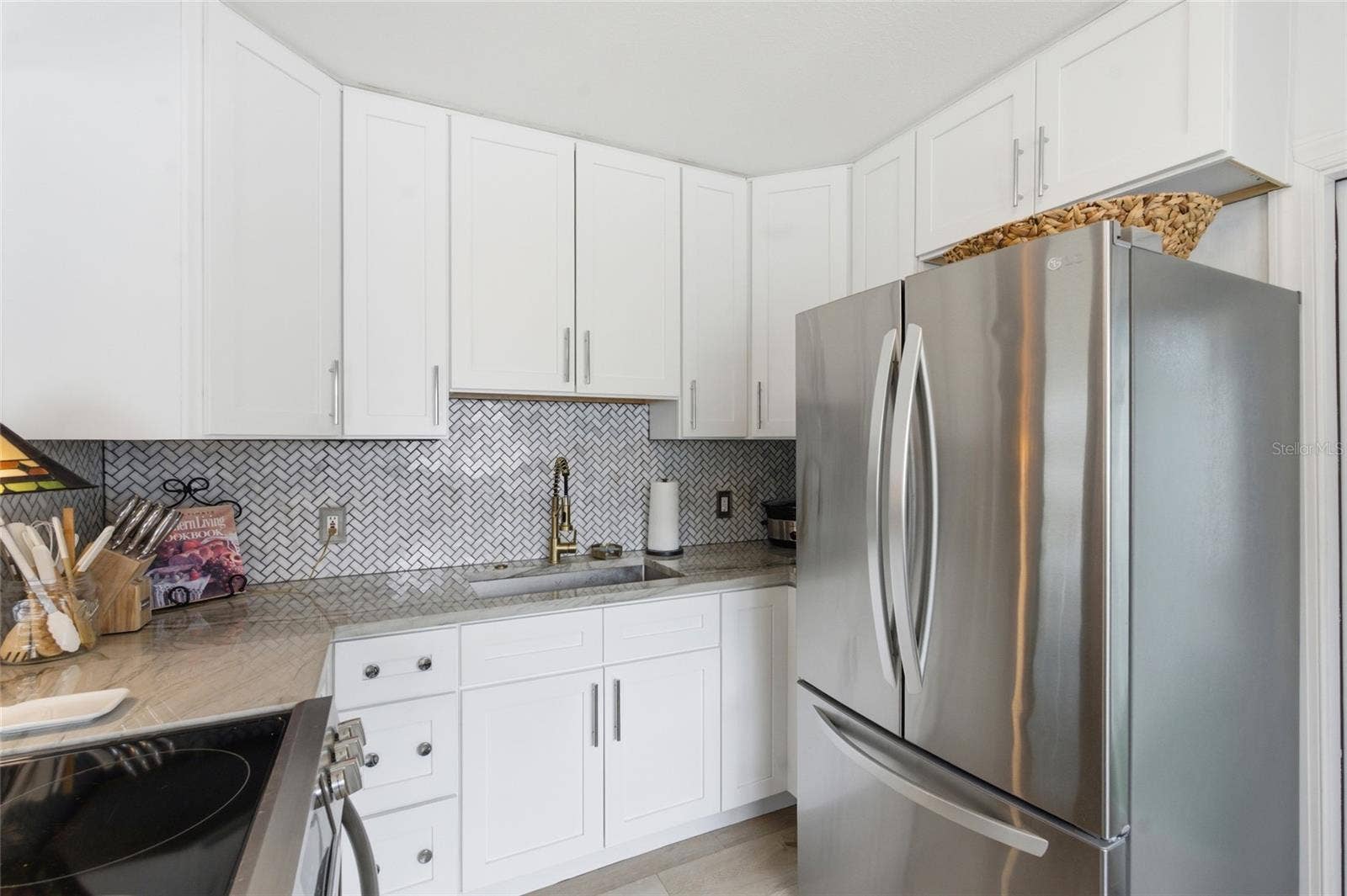 6810 4TH AVENUE N, St Petersburg, FL 33710
