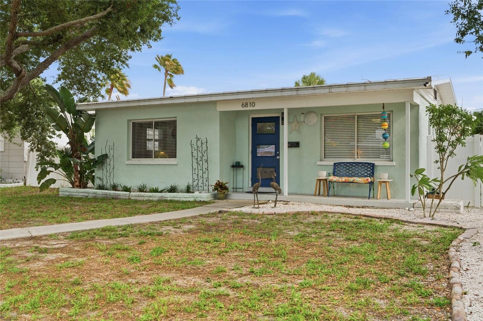 6810 4TH AVENUE N, St Petersburg, FL 33710