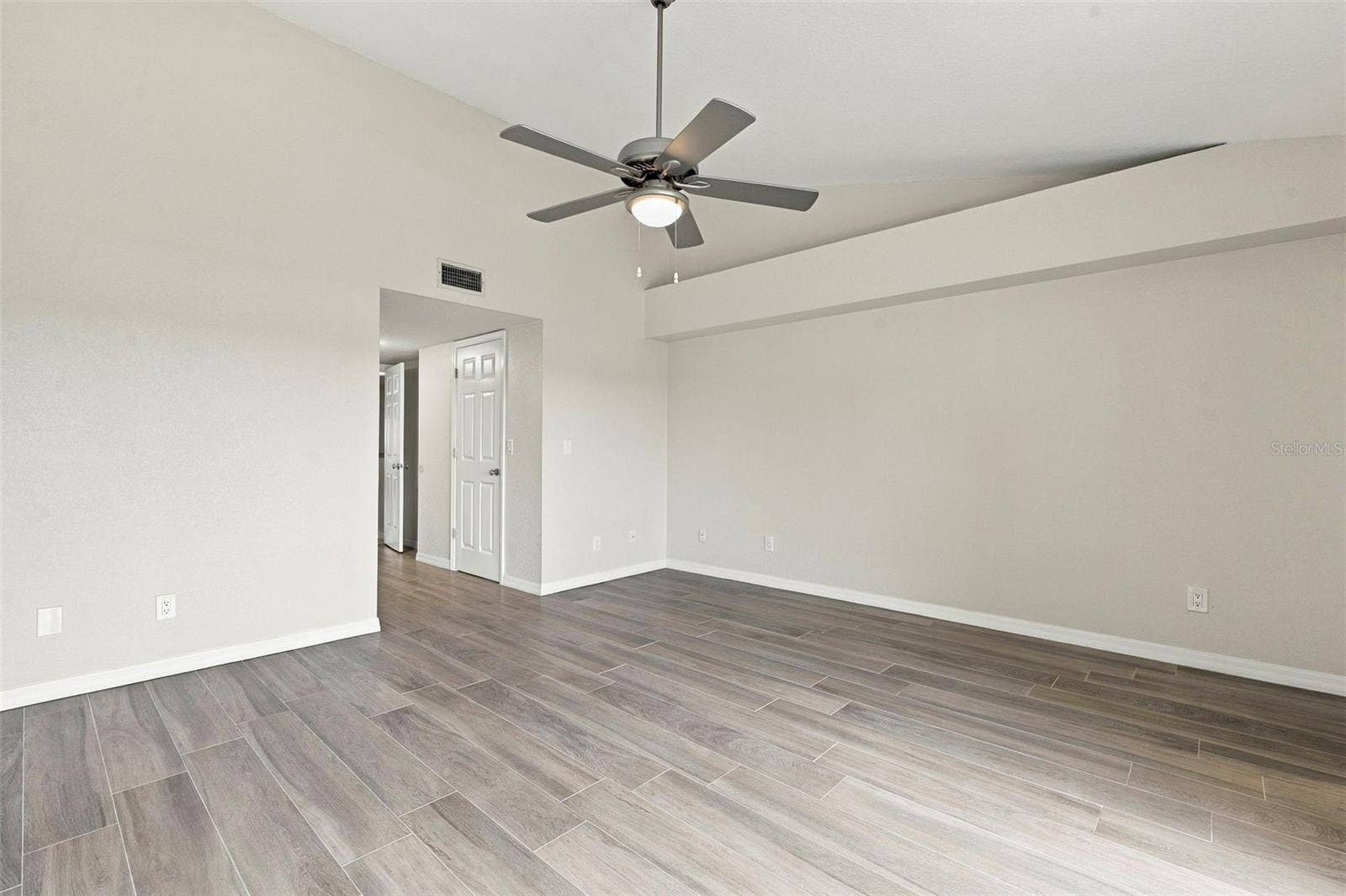 14885 SEMINOLE TRAIL, Seminole, FL 33776