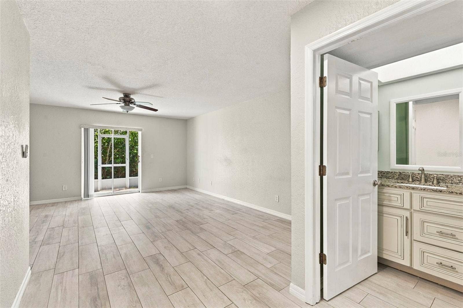 14885 SEMINOLE TRAIL, Seminole, FL 33776