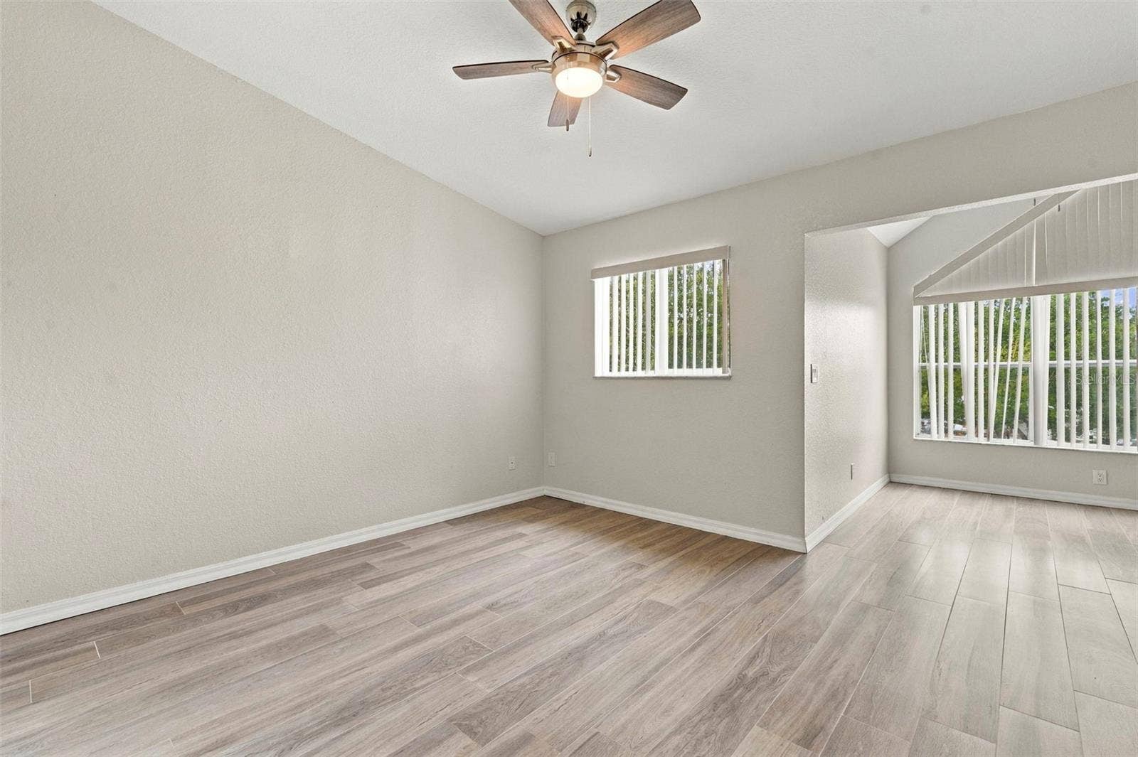 14885 SEMINOLE TRAIL, Seminole, FL 33776