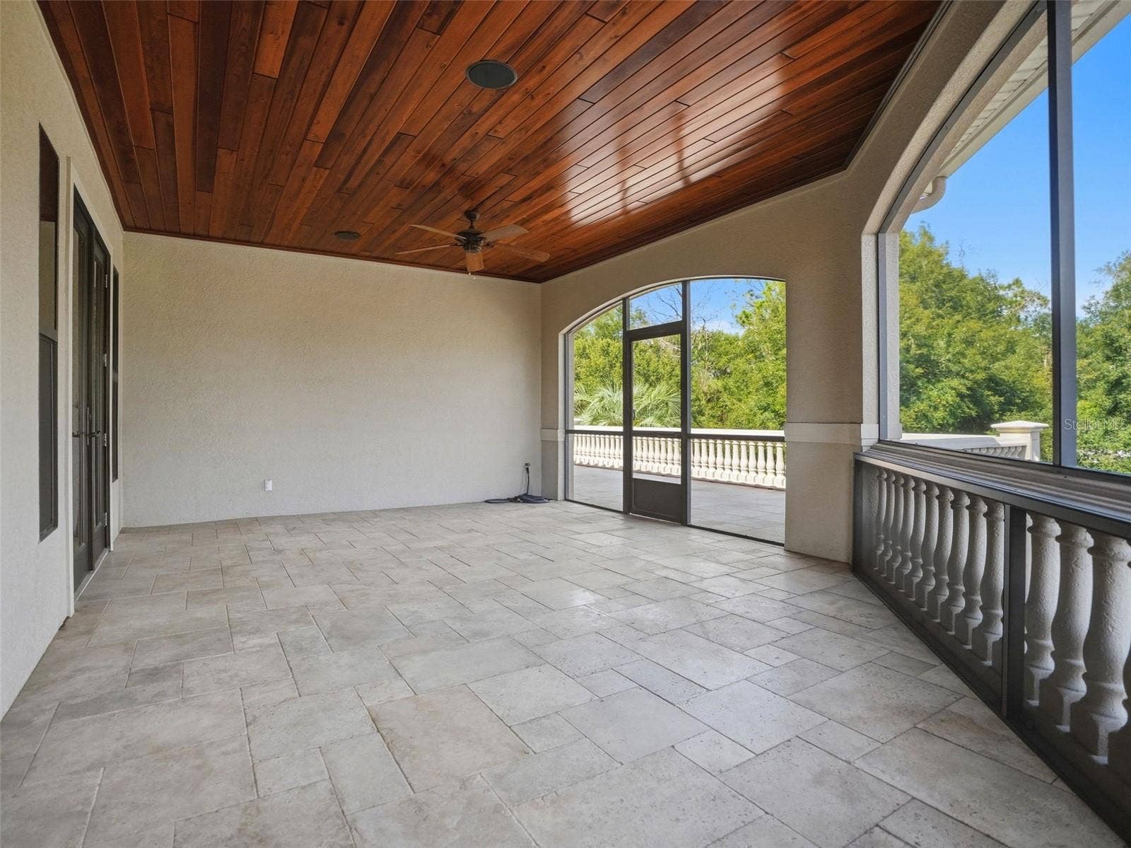 1450 VIRGINIA LEE CIRCLE, Brooksville, FL 34602 Upstairs Covered & Screen Patio