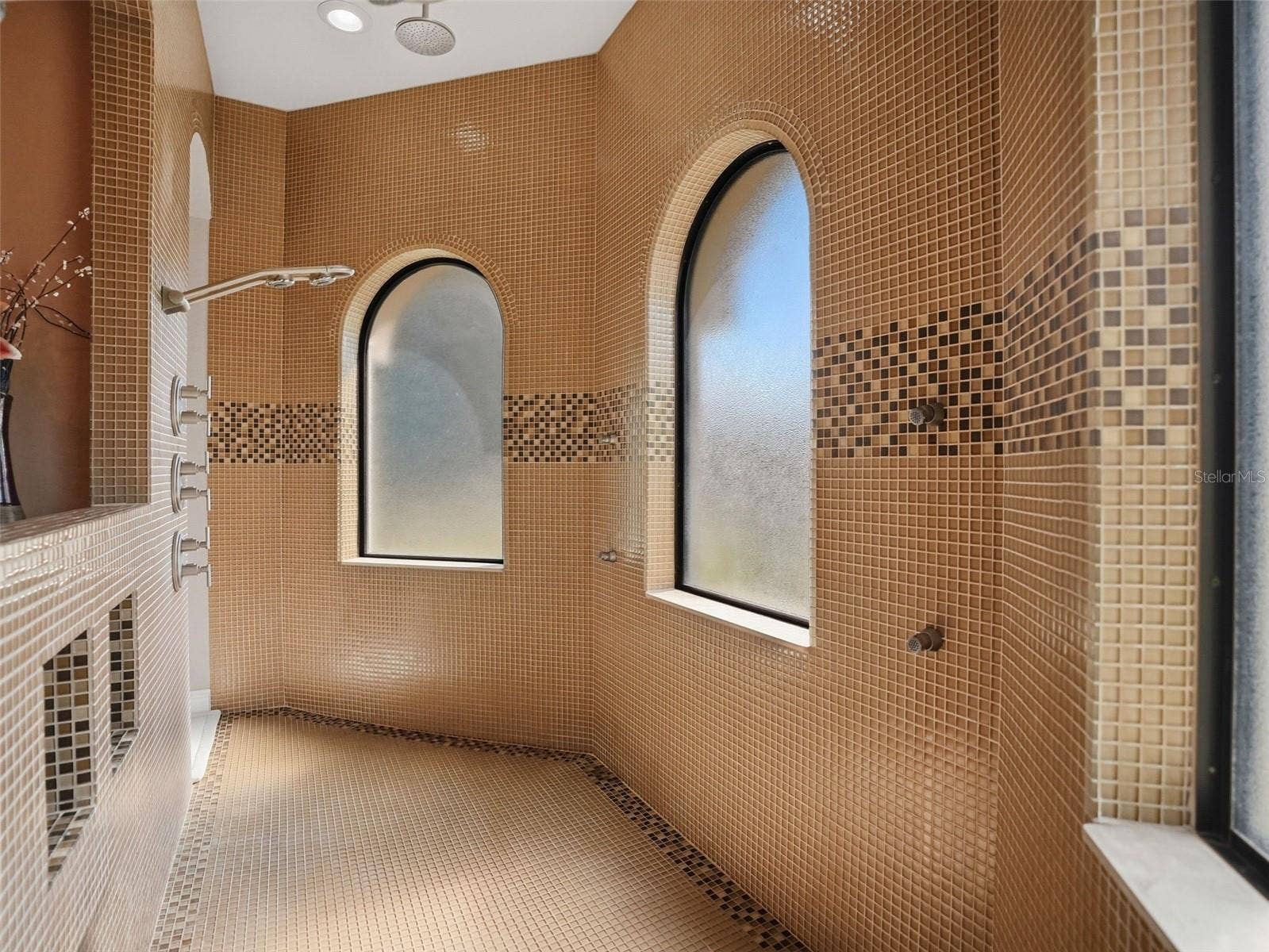 1450 VIRGINIA LEE CIRCLE, Brooksville, FL 34602 Primary Bathroom - Shower