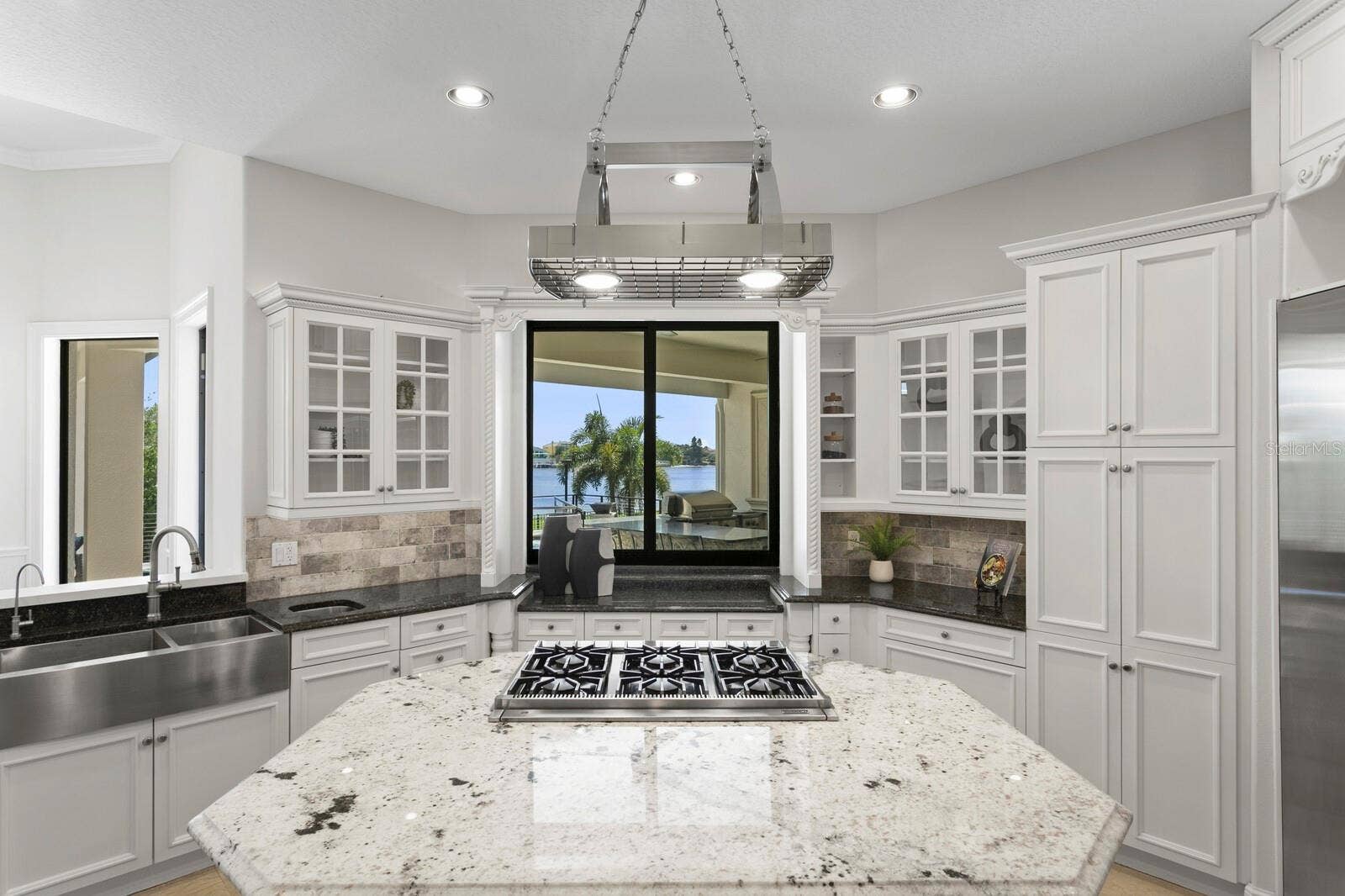 1317 JUMANA LOOP, Apollo Beach, FL 33572