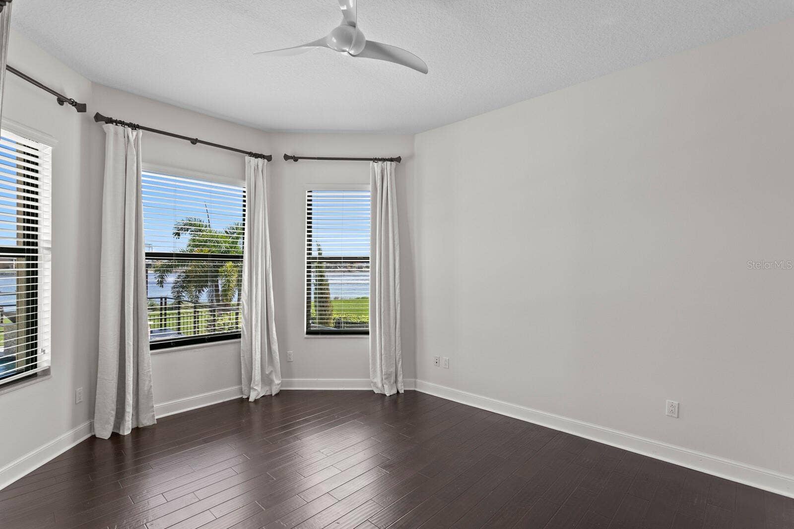 1317 JUMANA LOOP, Apollo Beach, FL 33572