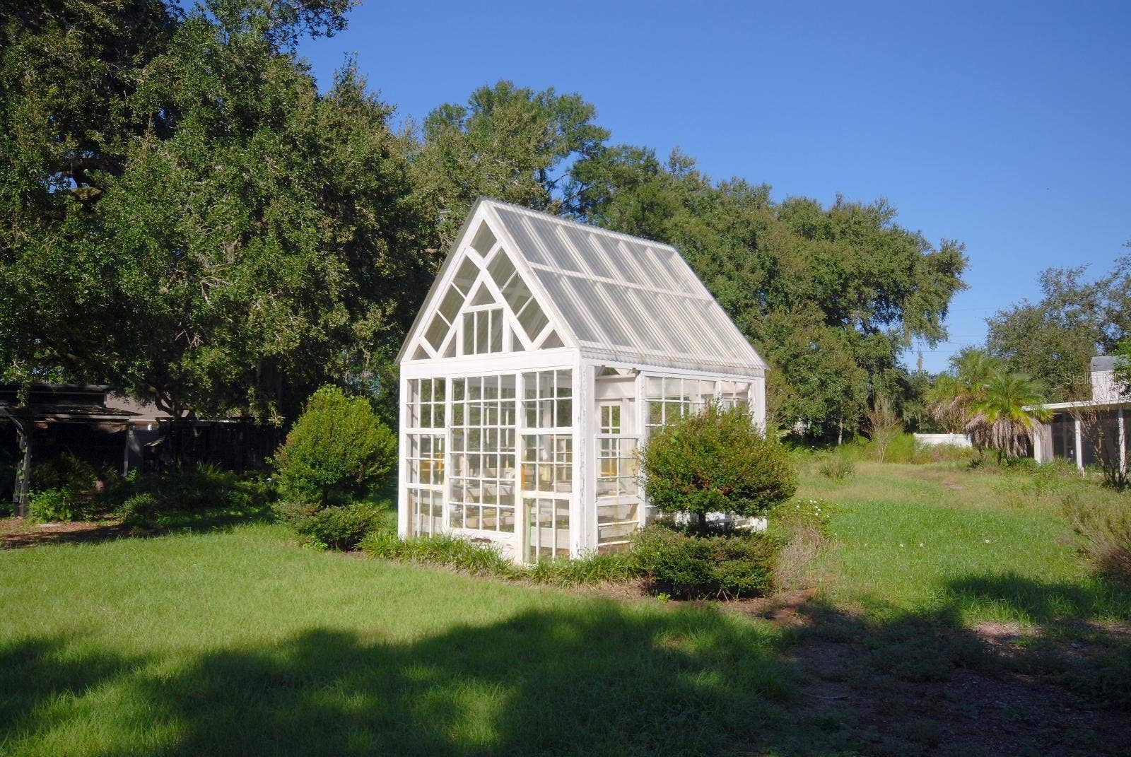 13022 E WHEELER ROAD, Dover, FL 33527 GREENHOUSSE