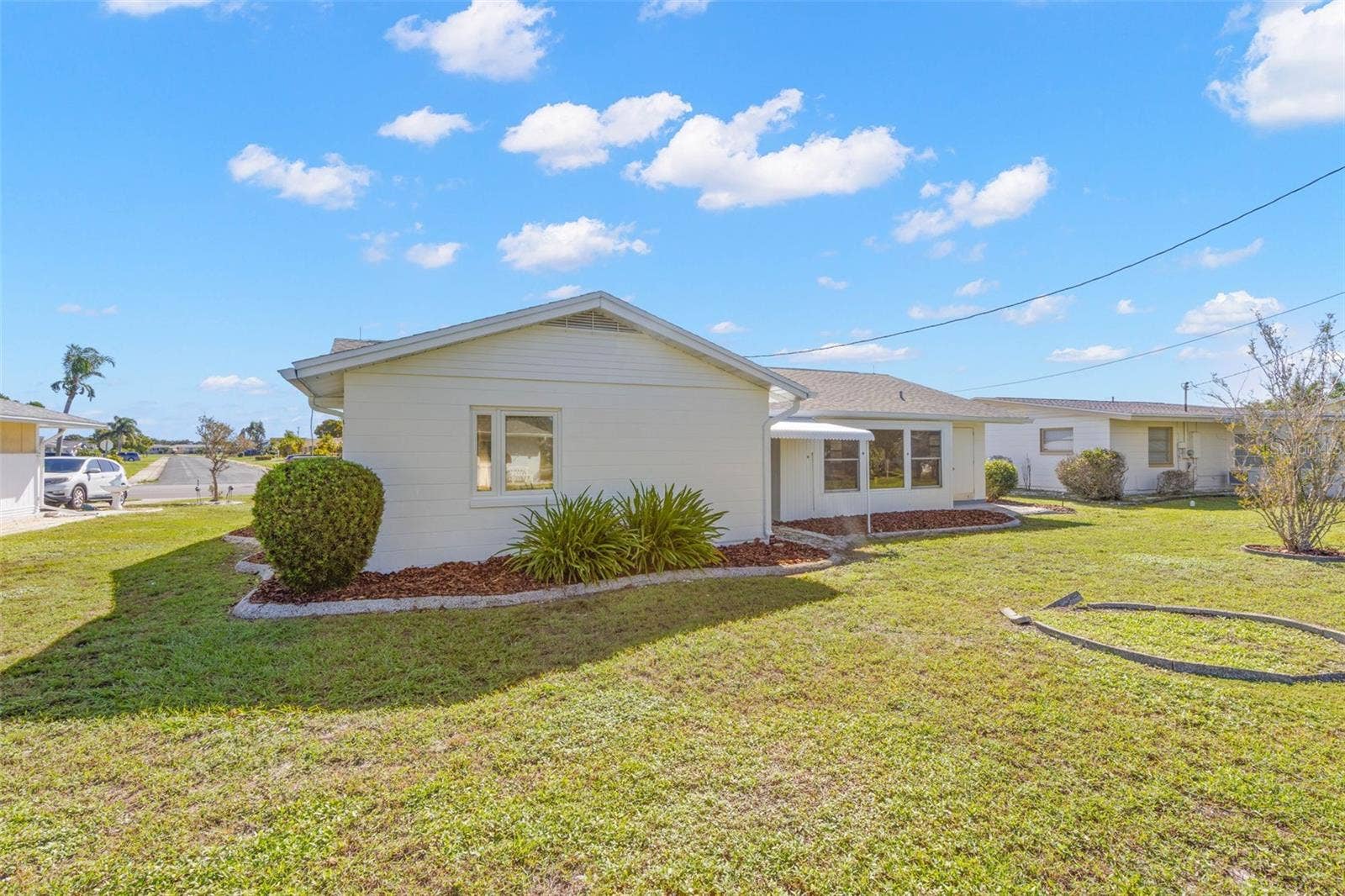 1220 VALLEY FORGE BOULEVARD, Sun City Center, FL 33573 1220 VALLEY FORGE BOULEVARD, Sun City Center, FL 33573