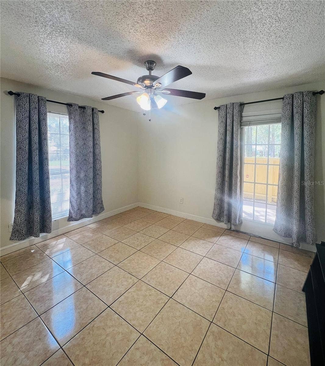 8609 MALLARD RESERVE DRIVE, #102, Tampa, FL 33614 8609 MALLARD RESERVE DRIVE, #102, Tampa, FL 33614