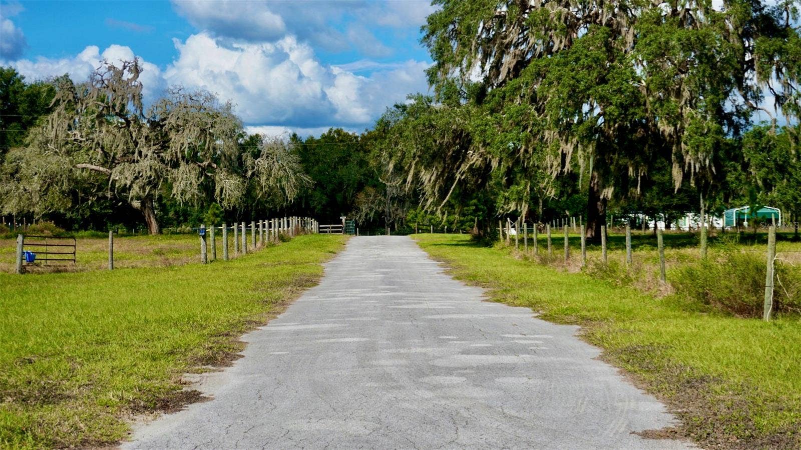 36178 GRESHAM ROAD, Webster, FL 33597 Front entrance onto property