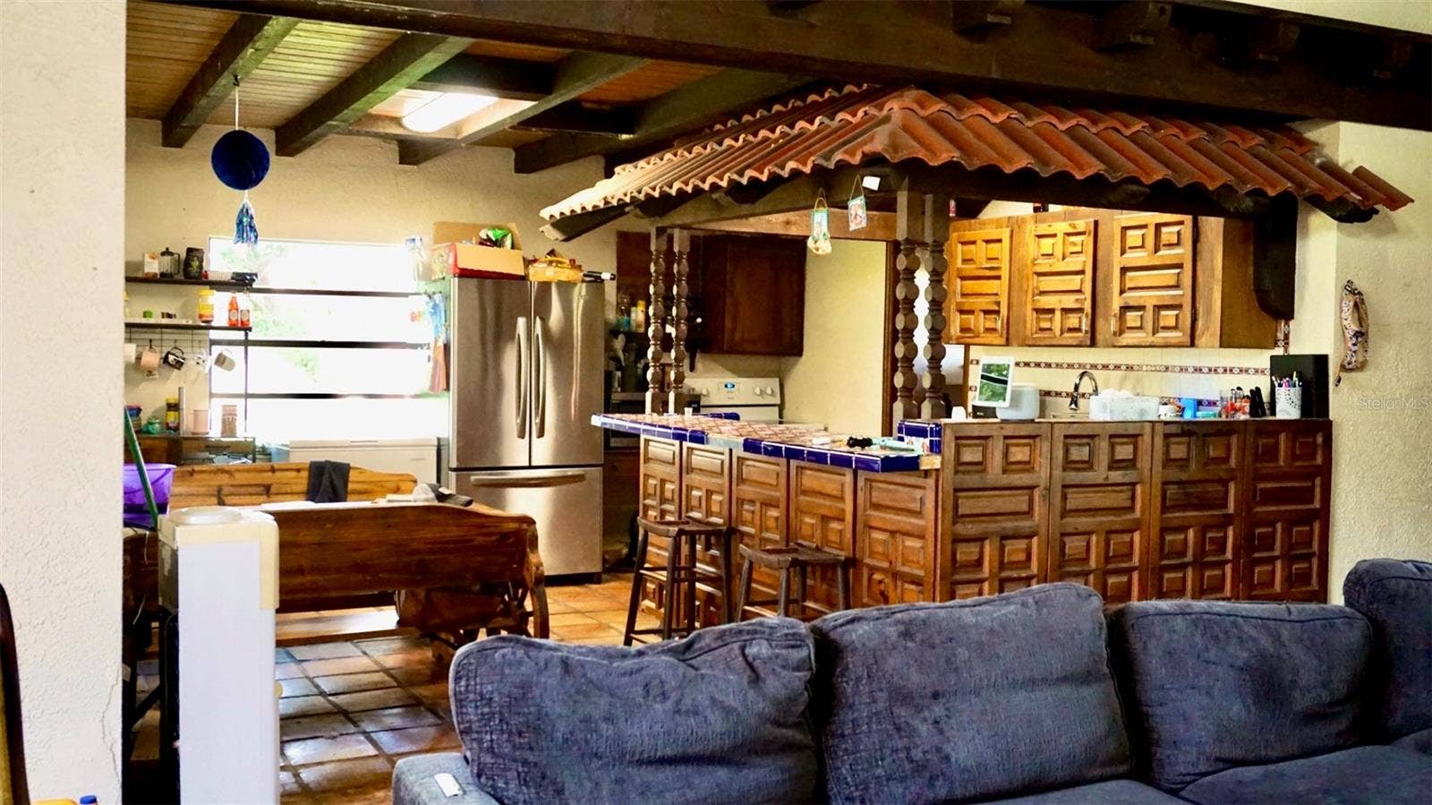 36178 GRESHAM ROAD, Webster, FL 33597 Rustic looking kitchen