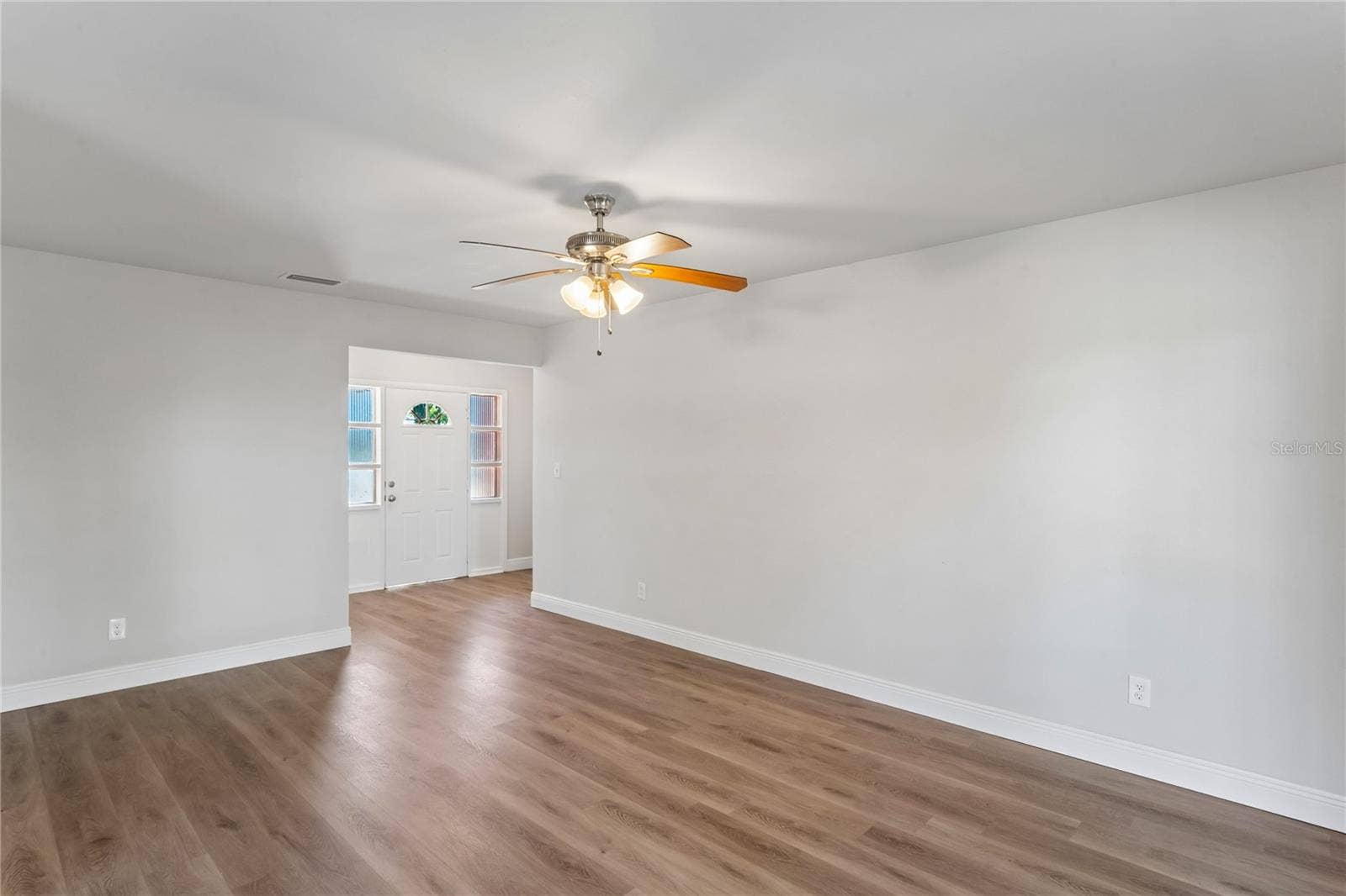 4810 WYNWOOD DRIVE, Tampa, FL 33615 4810 WYNWOOD DRIVE, Tampa, FL 33615