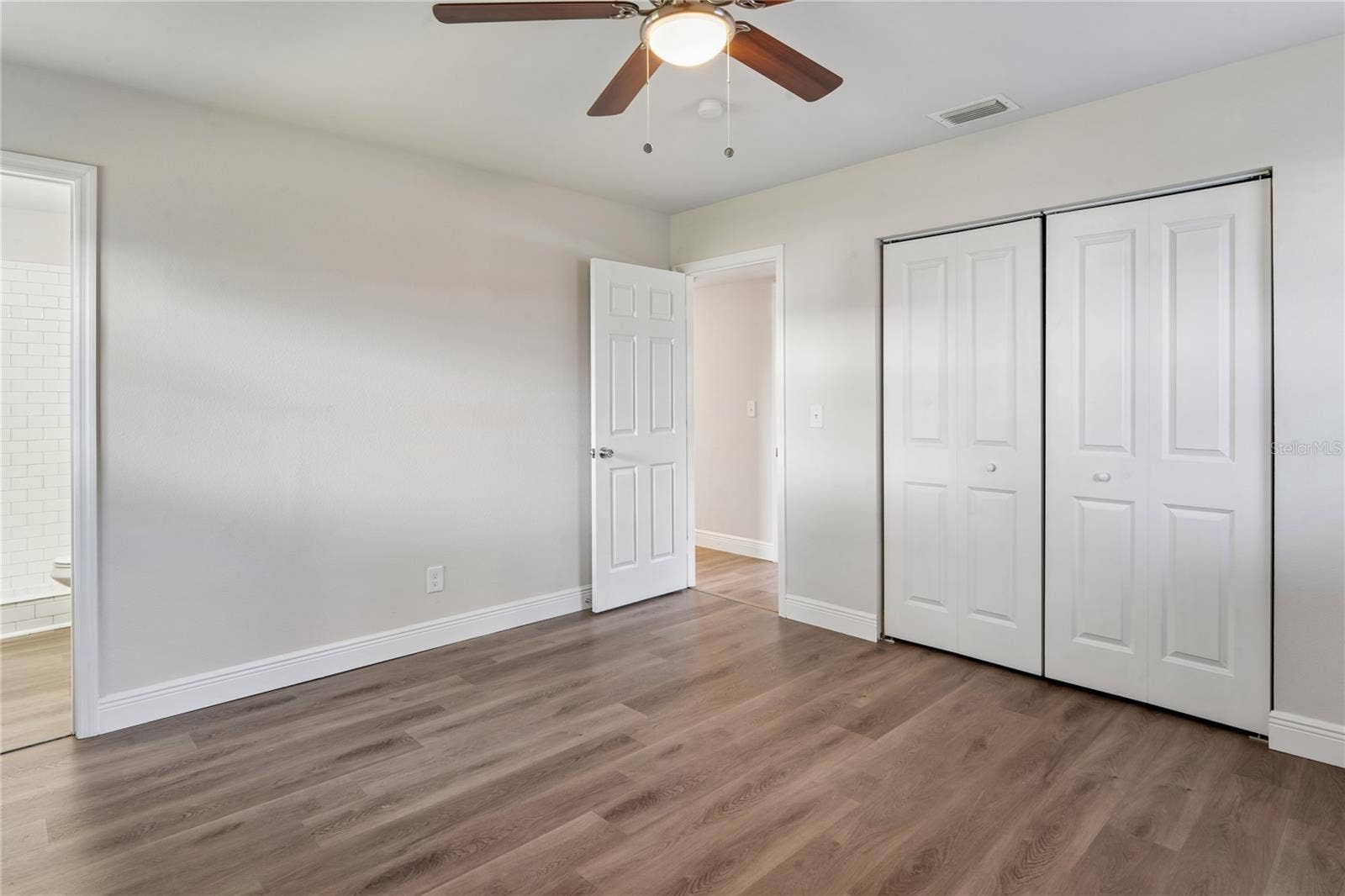 4810 WYNWOOD DRIVE, Tampa, FL 33615 4810 WYNWOOD DRIVE, Tampa, FL 33615