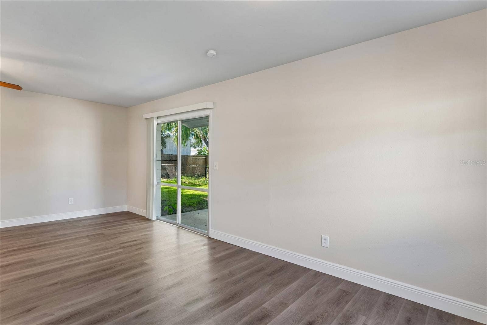 4810 WYNWOOD DRIVE, Tampa, FL 33615 4810 WYNWOOD DRIVE, Tampa, FL 33615