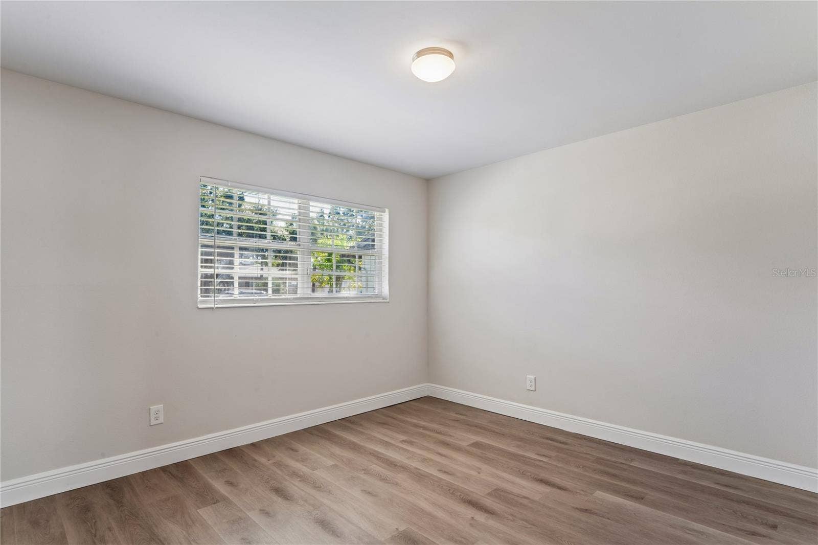 4810 WYNWOOD DRIVE, Tampa, FL 33615 4810 WYNWOOD DRIVE, Tampa, FL 33615