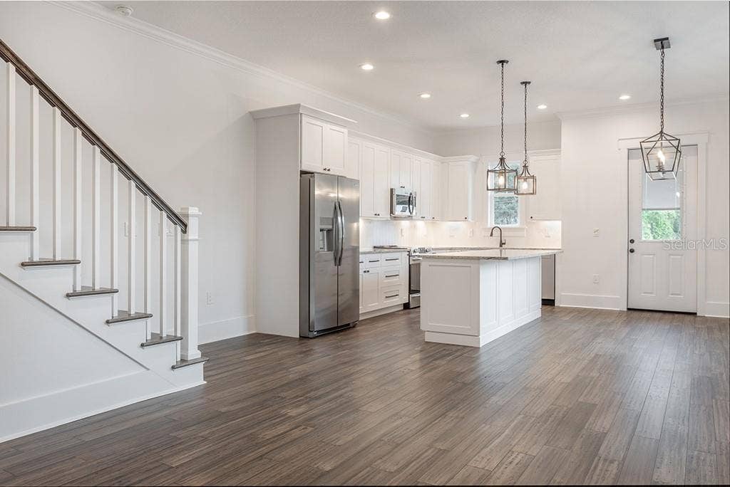 904 E OSBORNE AVENUE, #1, Tampa, FL 33603