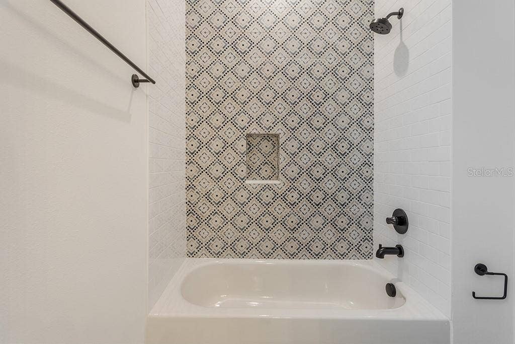 904 E OSBORNE AVENUE, #1, Tampa, FL 33603