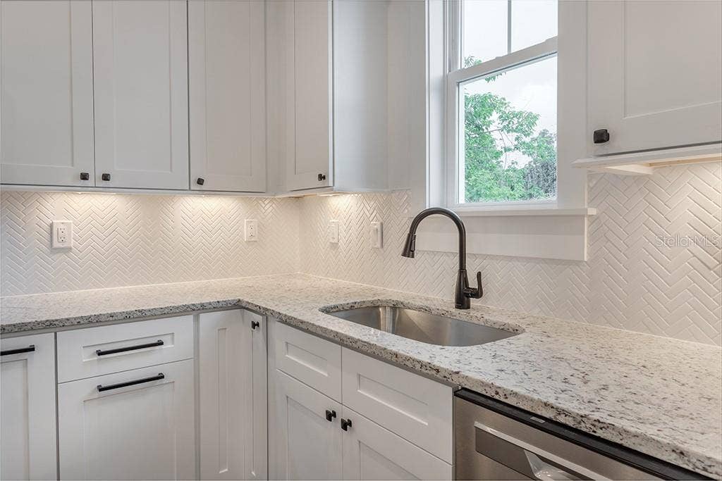 904 E OSBORNE AVENUE, #1, Tampa, FL 33603