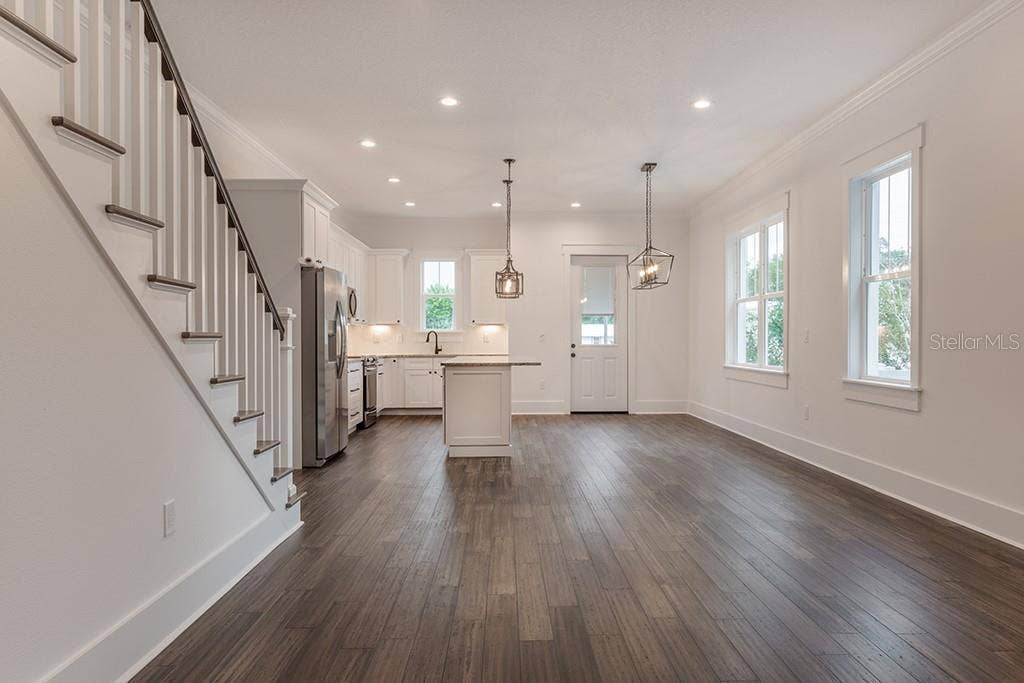 904 E OSBORNE AVENUE, #1, Tampa, FL 33603