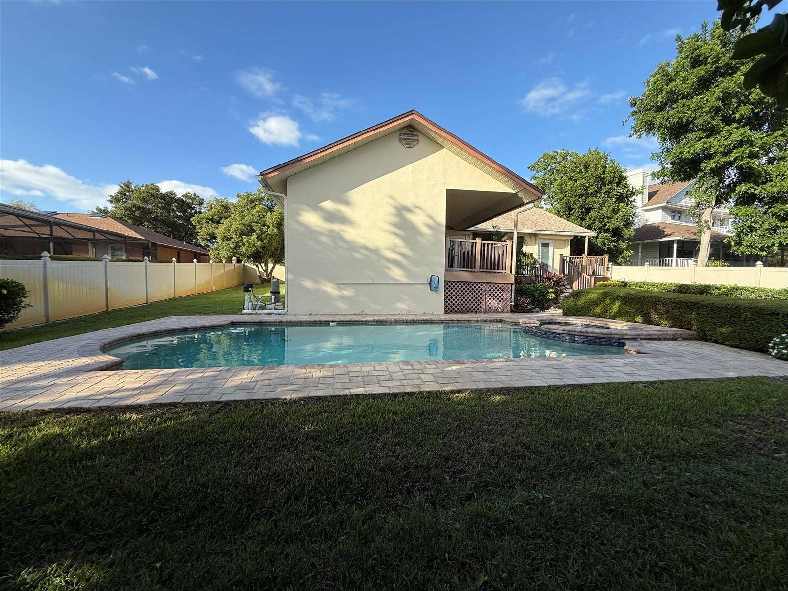 13000 FARMINGTON TRAIL, Seminole, FL 33776 13000 FARMINGTON TRAIL, Seminole, FL 33776