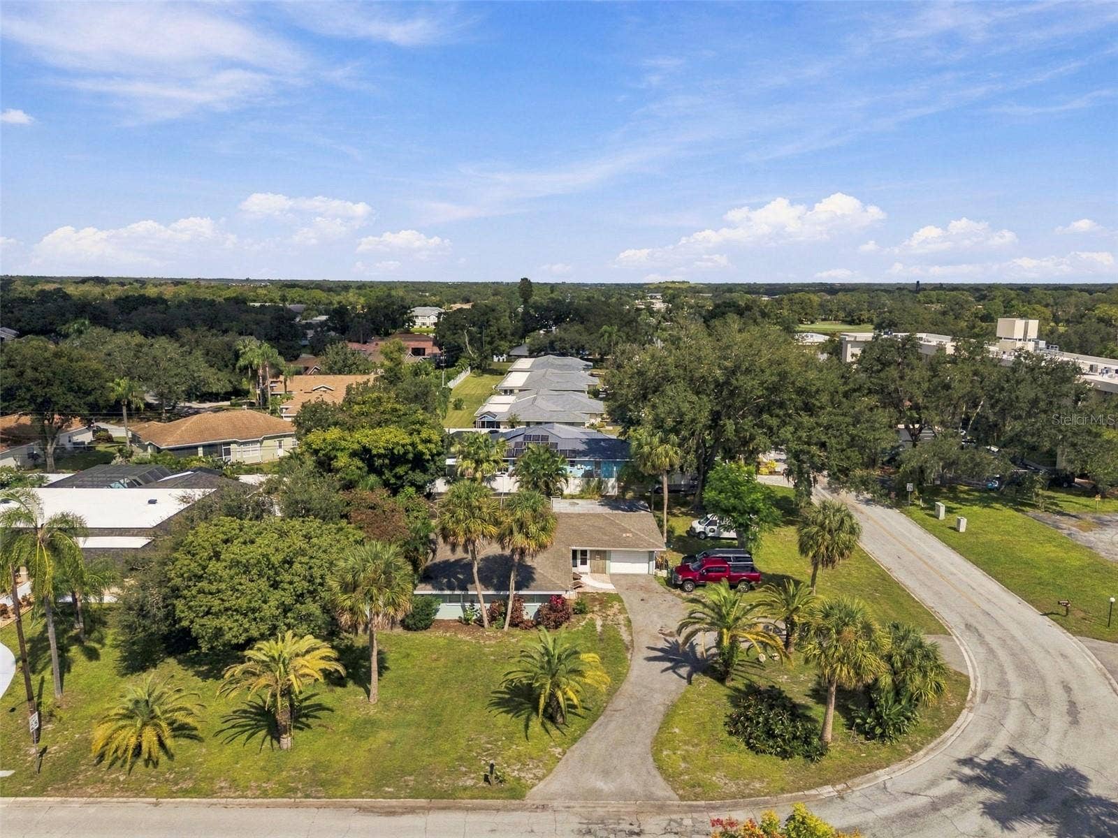 5105 W COUNTRY CLUB DRIVE, Sarasota, FL 34243 5105 W COUNTRY CLUB DRIVE, Sarasota, FL 34243