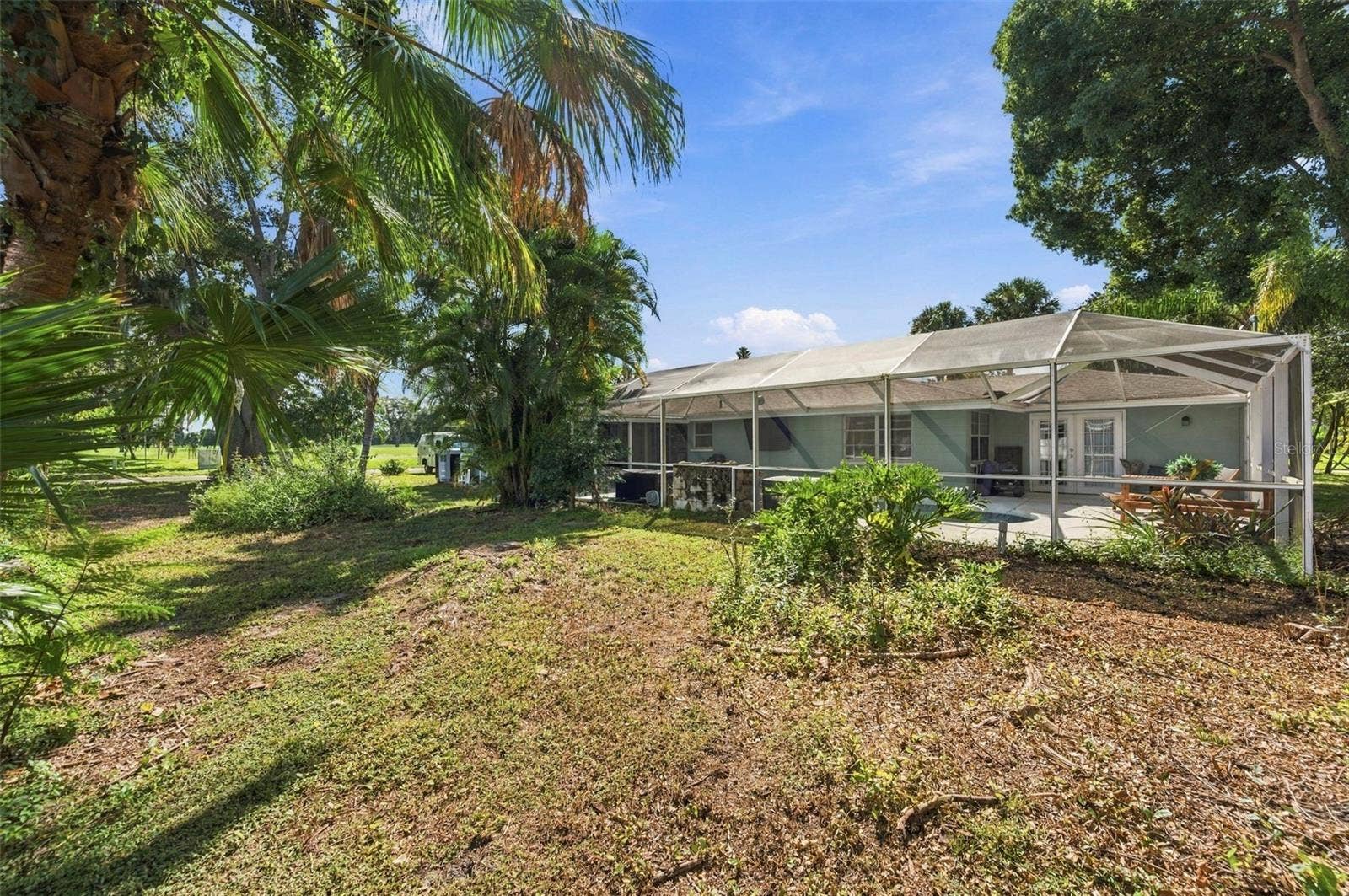 5105 W COUNTRY CLUB DRIVE, Sarasota, FL 34243 5105 W COUNTRY CLUB DRIVE, Sarasota, FL 34243