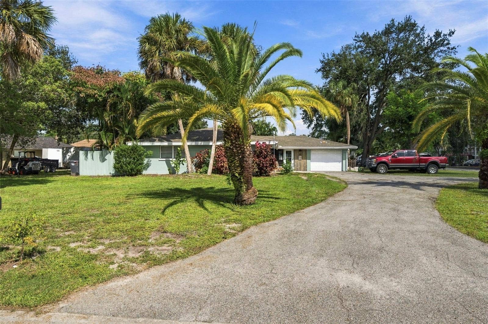 5105 W COUNTRY CLUB DRIVE, Sarasota, FL 34243 5105 W COUNTRY CLUB DRIVE, Sarasota, FL 34243