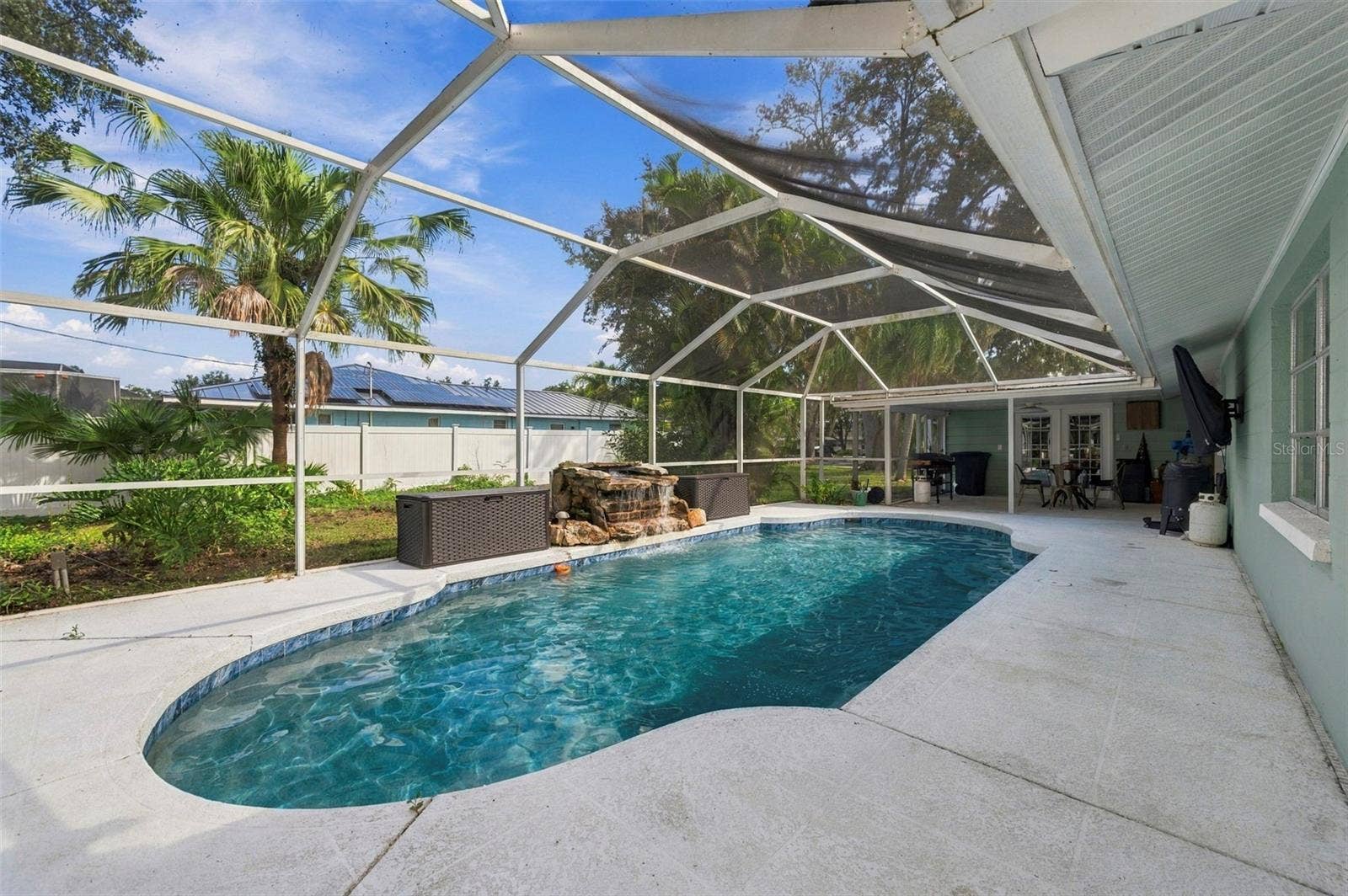 5105 W COUNTRY CLUB DRIVE, Sarasota, FL 34243 5105 W COUNTRY CLUB DRIVE, Sarasota, FL 34243