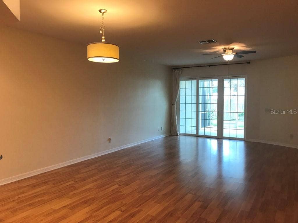 10409 MULLIGAN COURT, Tampa, FL 33647 10409 MULLIGAN COURT, Tampa, FL 33647