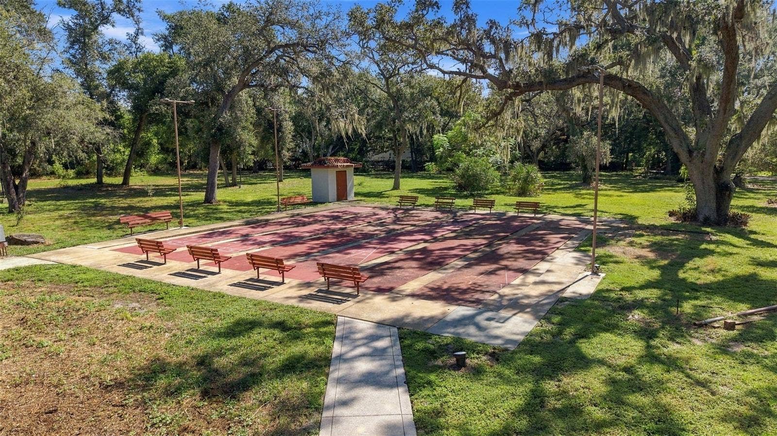 2630 PEARCE DRIVE, #211, Clearwater, FL 33764 2630 PEARCE DRIVE, #211, Clearwater, FL 33764