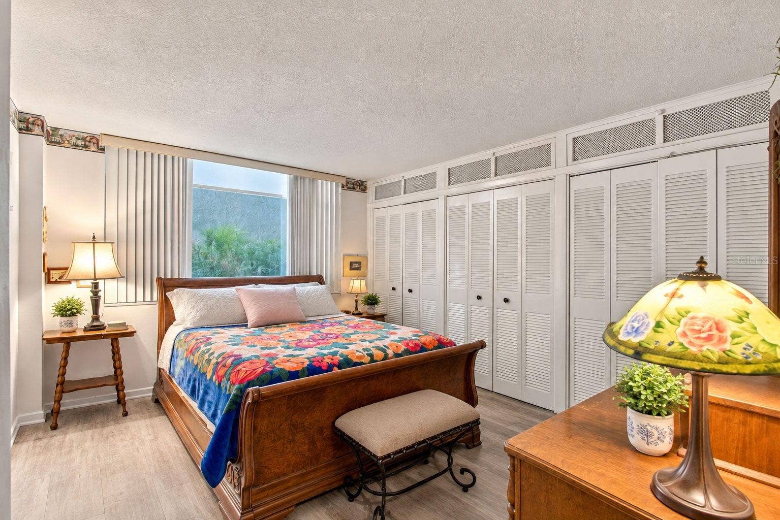 2630 PEARCE DRIVE, #211, Clearwater, FL 33764 2630 PEARCE DRIVE, #211, Clearwater, FL 33764